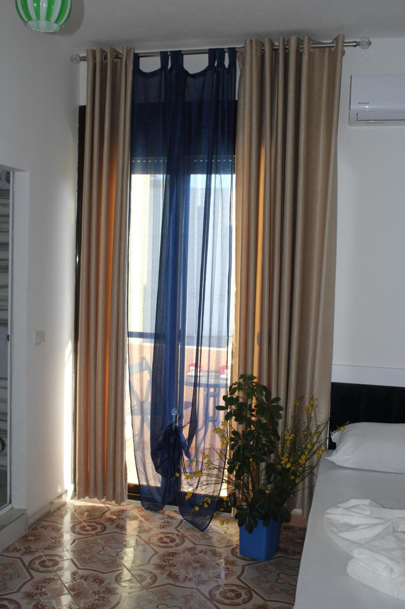 Villa Beni Osmenaj Vlore Luaran gambar